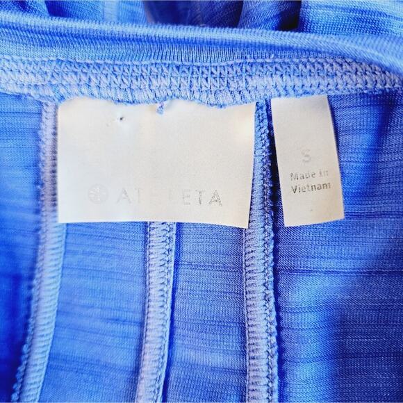 ATHLETA BLUE SHORT SLEEVE SMALL SHIRT - Picture 4 of 5